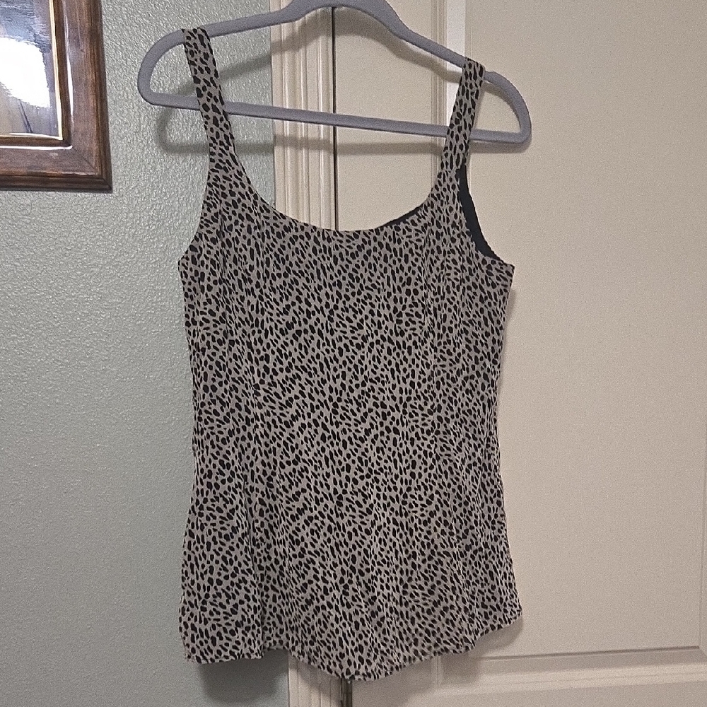 Dana Buchman Leopard-Print Scoop Tank in Beige and Black